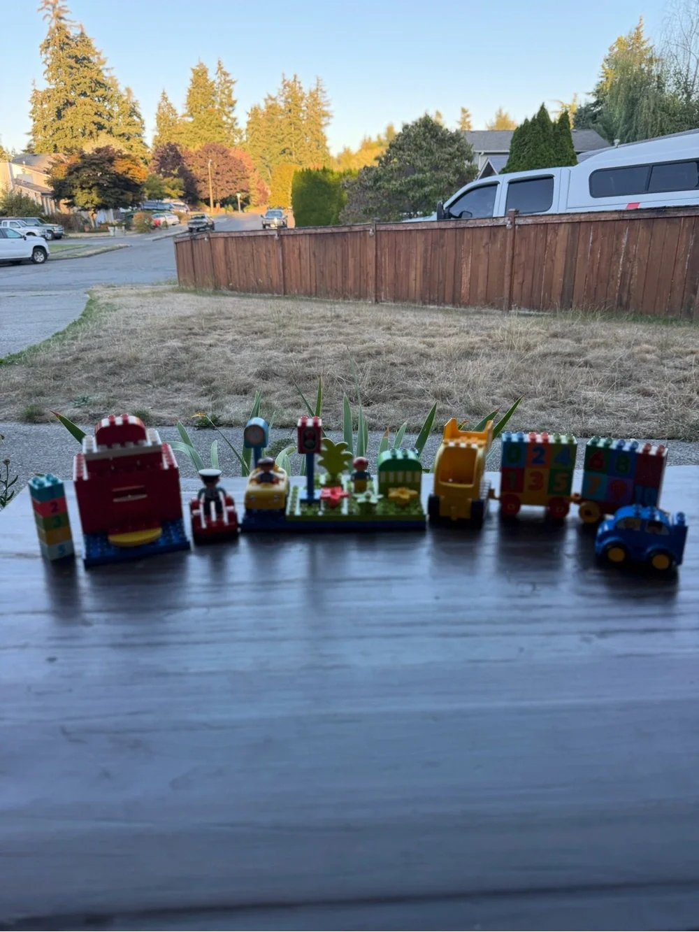 Lego Duplo a few Sets with a lot of extras